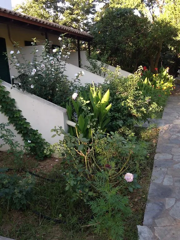 Inglessata Rose Aparthotel Svoronata Greece